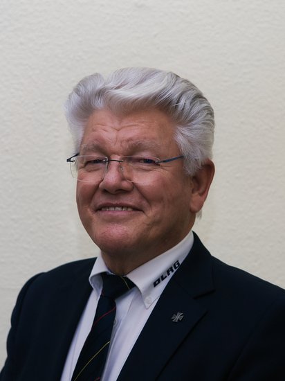 Ehrenvorsitzender: Hans-Heinrich Klein